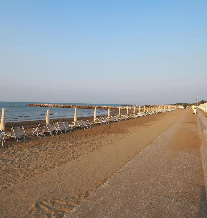 Holiday home Villetta Con Piscina A Due Passi Dal Mare Duna Verde